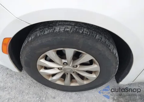 2019 Chrysler Pacifica Touring L from USA, damaged, VIN 2C4RC1BG2KR548024